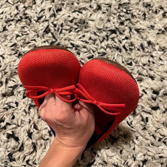 Rothy’s Ballet Flat Bright Red - Picture 5 of 5